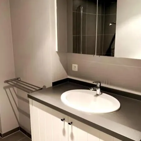 Daire La47 Stijlvol 2 Slk-appartement In Centrum Nieuwpoort